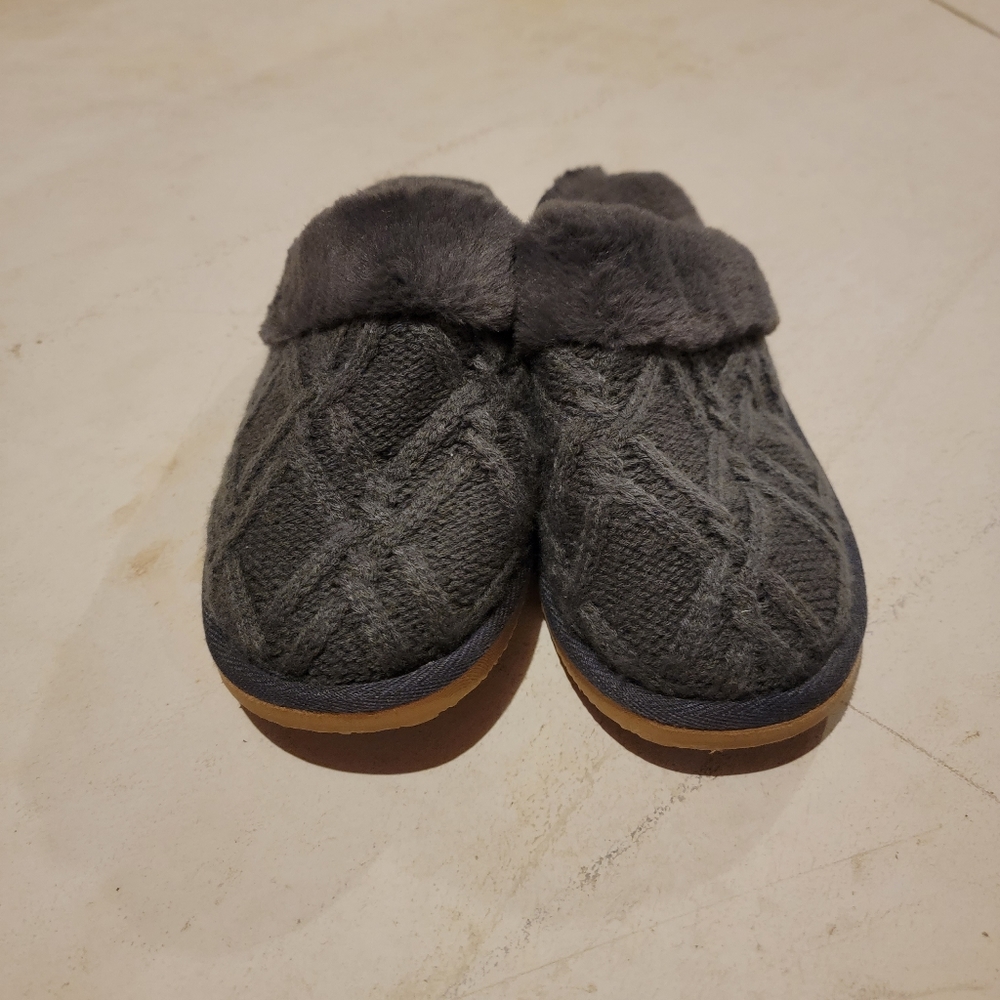 Brand New Grey Fuzzy Slippers Women's Size 9-10